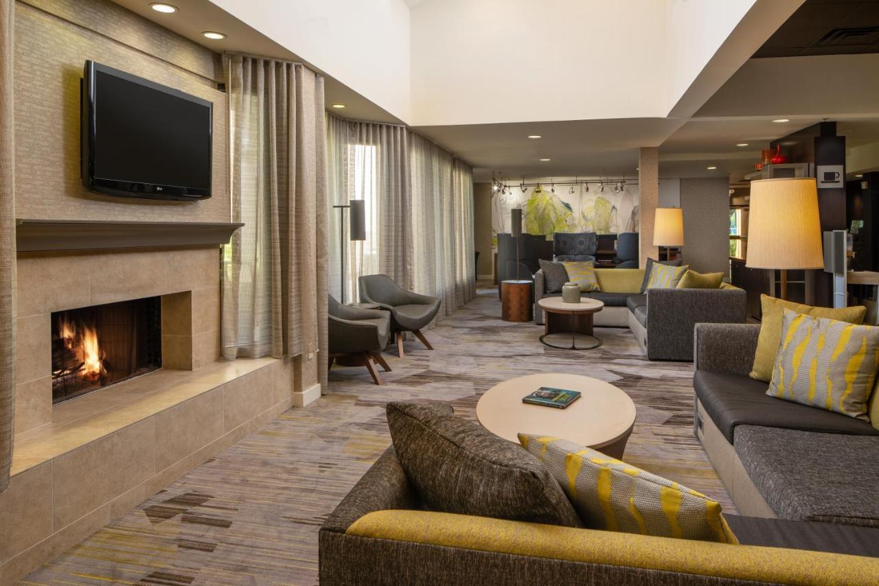 Courtyard By Marriott Jacksonville At The Mayo Clinic Campus/Beaches Extérieur photo