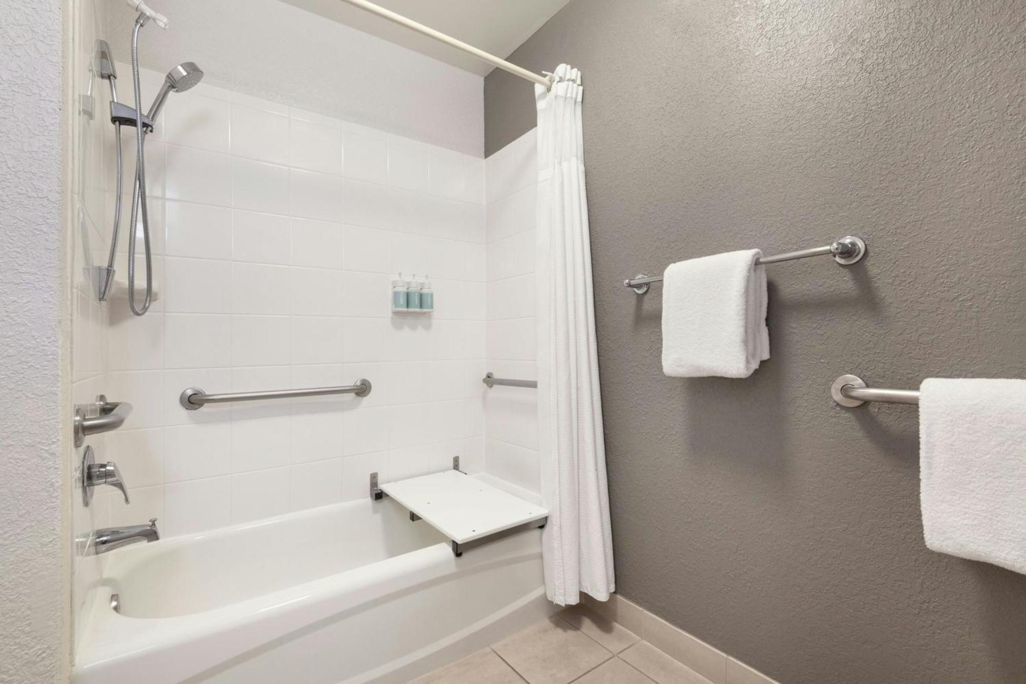Courtyard By Marriott Jacksonville At The Mayo Clinic Campus/Beaches Extérieur photo