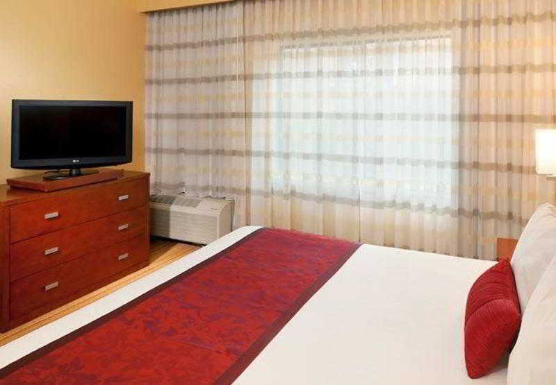 Courtyard By Marriott Jacksonville At The Mayo Clinic Campus/Beaches Extérieur photo