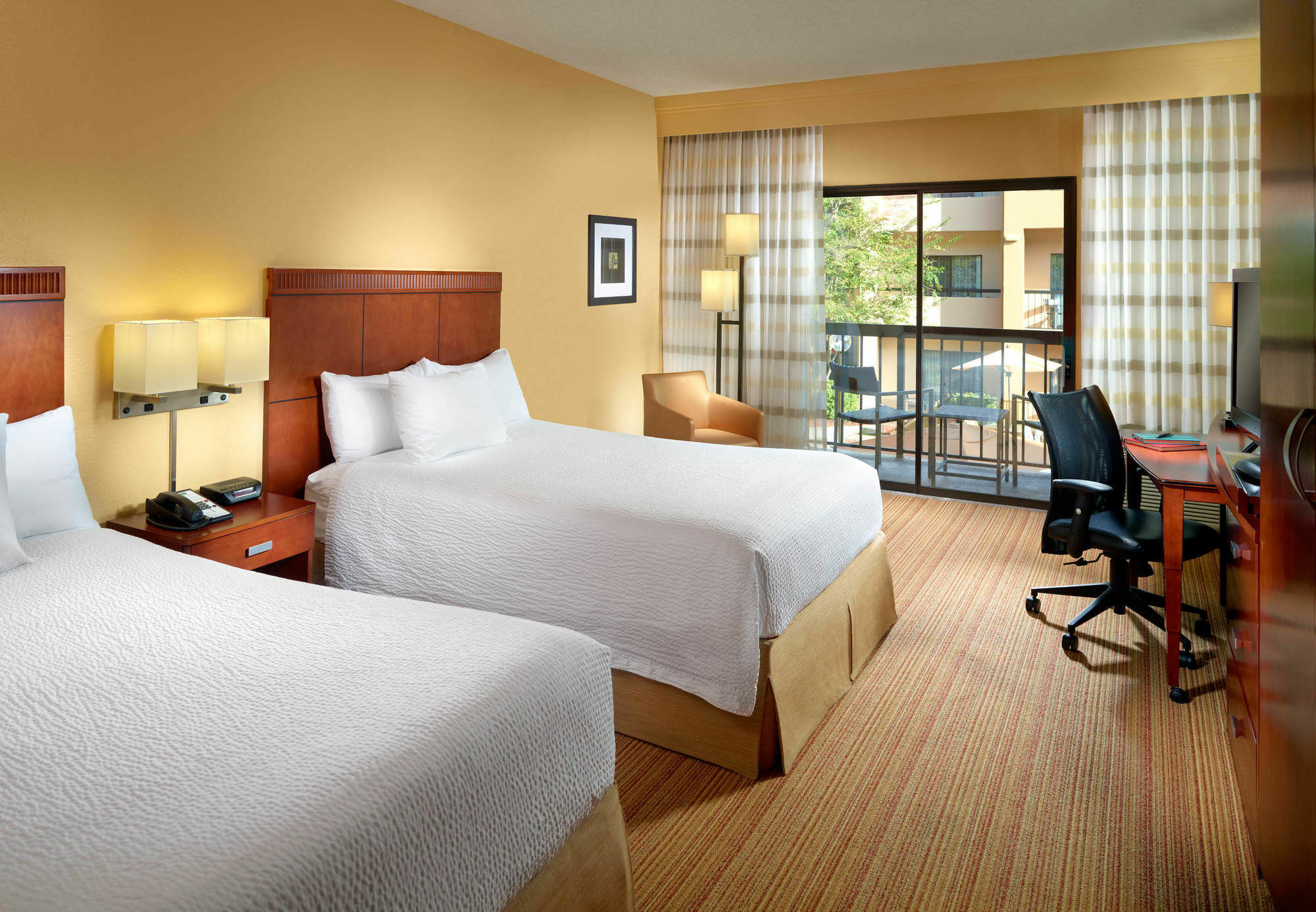 Courtyard By Marriott Jacksonville At The Mayo Clinic Campus/Beaches Extérieur photo